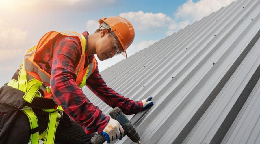 Professional Flat Roofing Installation in Woodsboro, TX